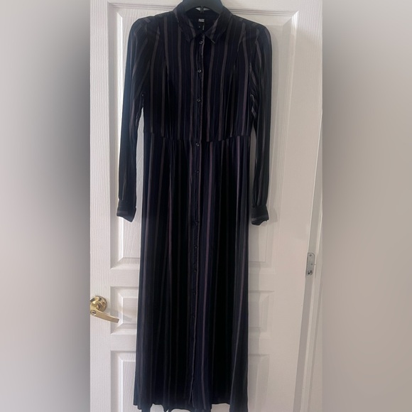 Maxi long sleeve dress - Picture 3 of 9